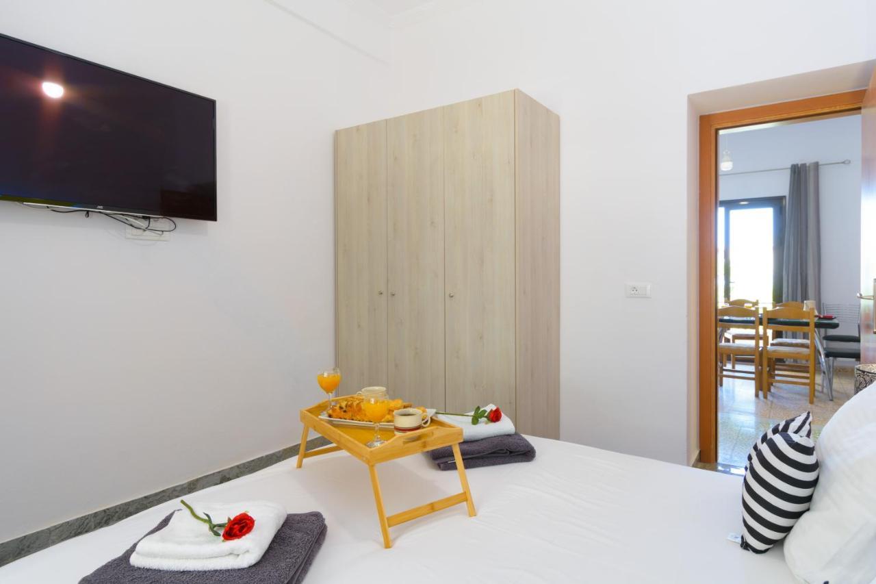 House For Families Near The Lake Agios Nikolaos Buitenkant foto